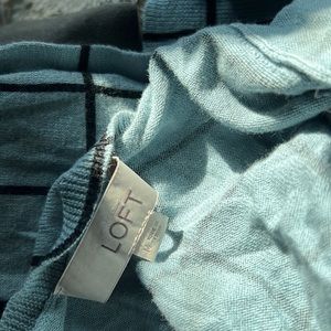 Loft Button Down Cardigan Medium